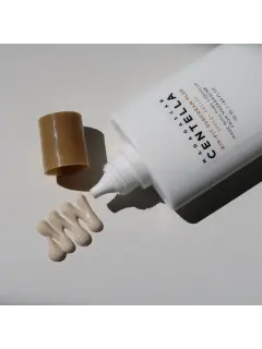 SKIN1004-Madagascar-Centella-Air-Fit-Suncream-Plus---Nudie-Glow-Australia_800x.webp