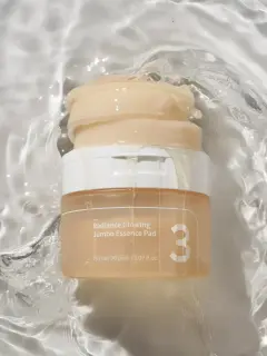 radiance glowing jumbo essence pad Numbuzin 150ml 2.webp