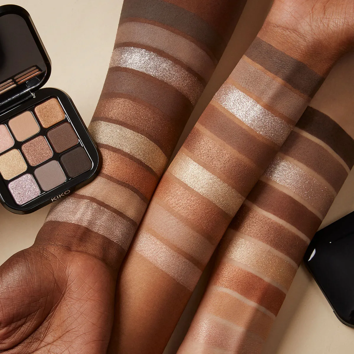 New Glamour Multi Finish Eyeshadow Palette Kiko Milano - Imagen 3