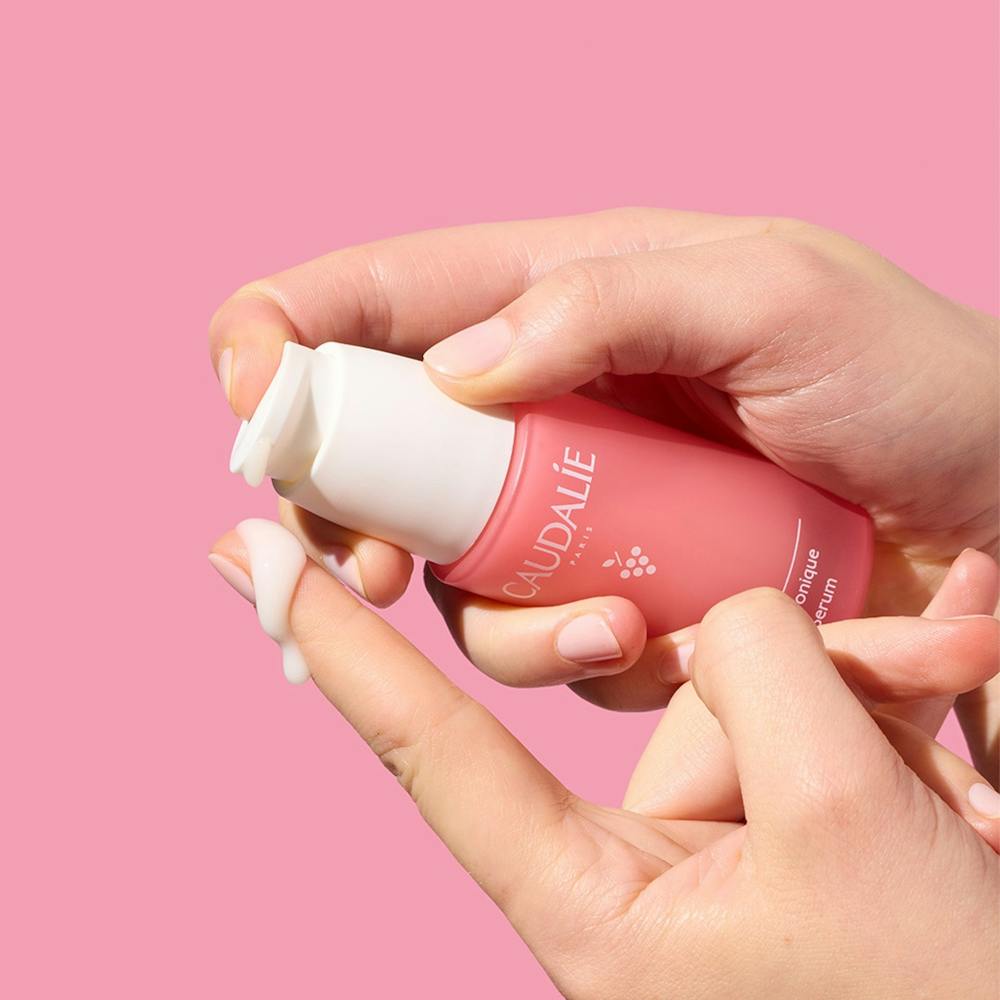 VinoHydra Hyaluronic Serum Caudalíe - Imagen 2