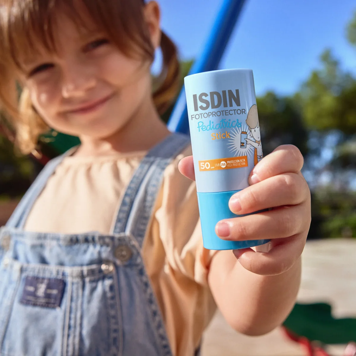 Pediatrics Stick SPF 50 Isdin - Imagen 3